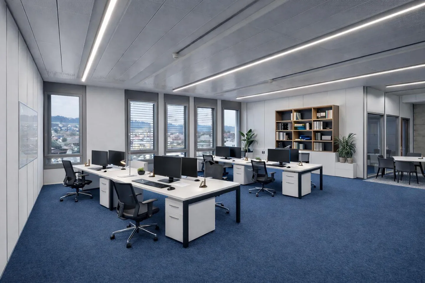 Your new location on 2,700 m²! - Photo 9 of 13