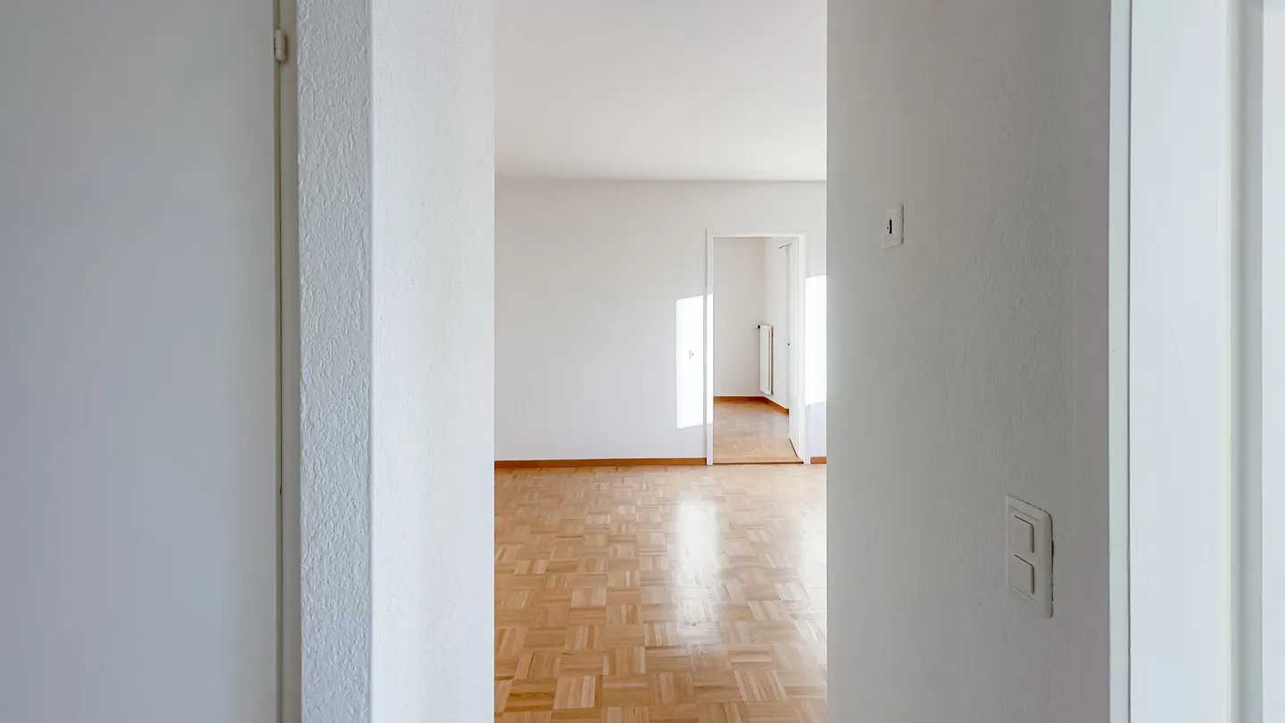 Cozy apartment with lake view - Photo 4 of 11