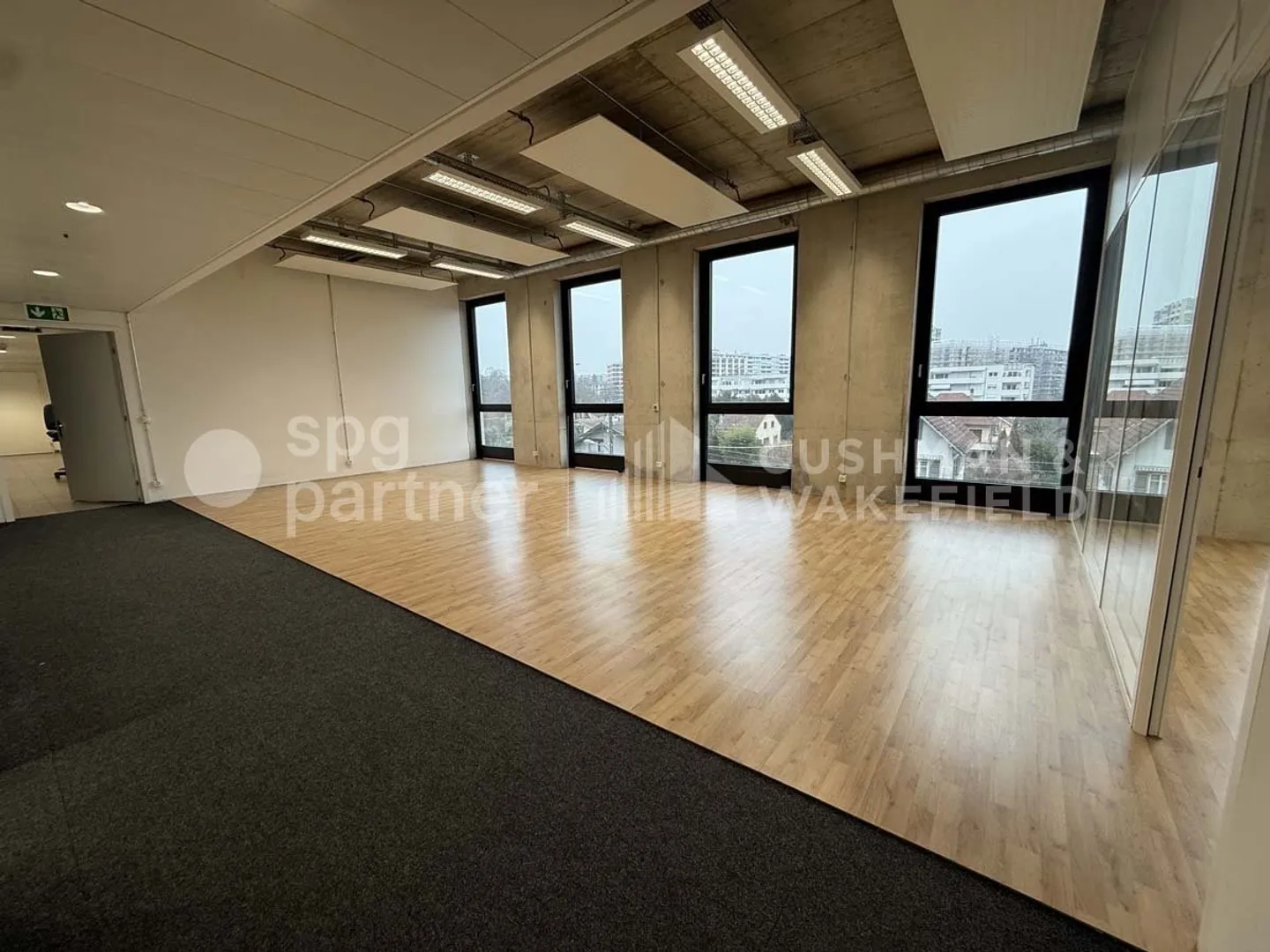 Quartet Q1 - Office or workshop of 155 m², in the heart of the mixed campus with services and logistical access - Photo 6 of 12