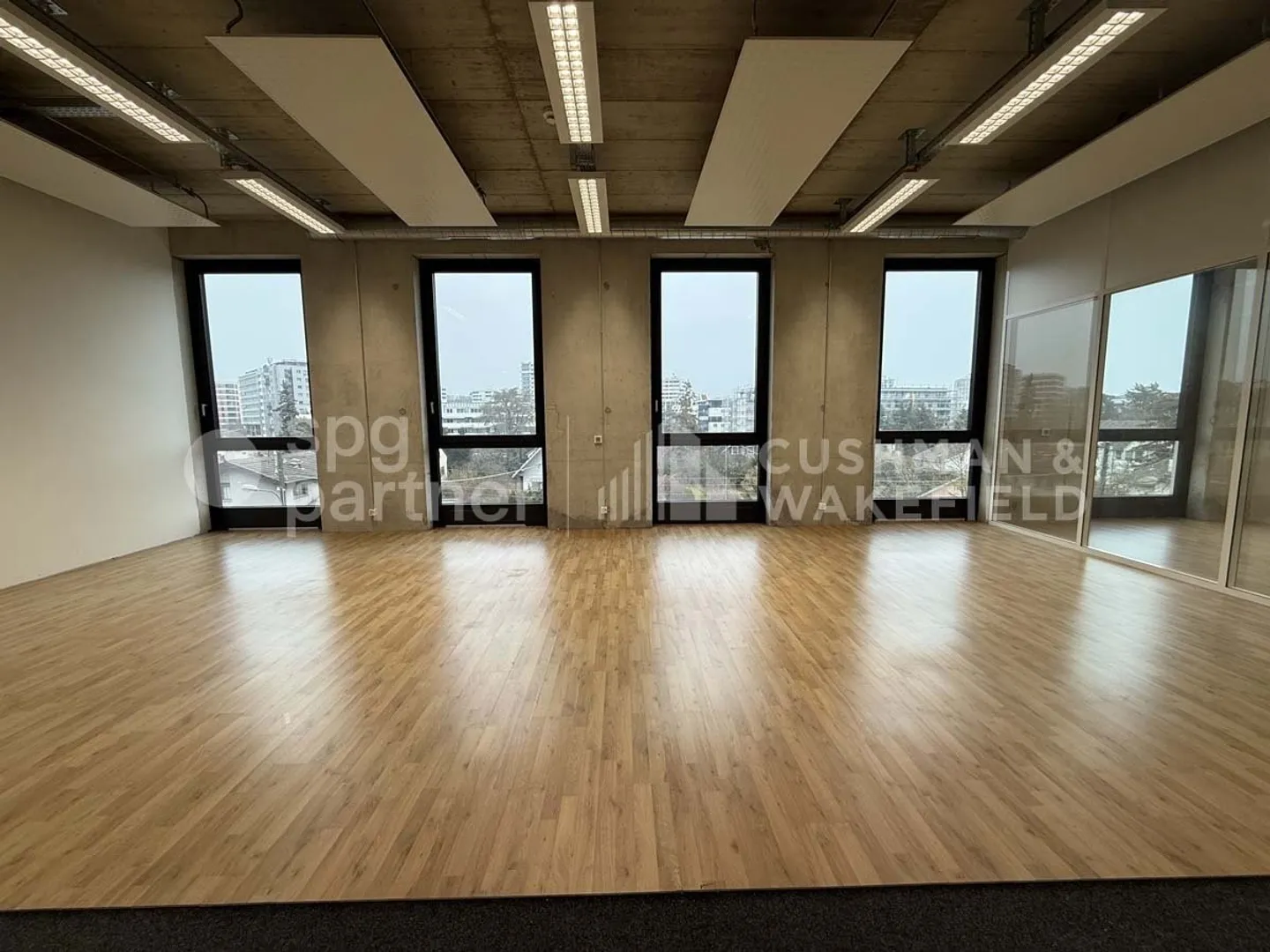 Quartet Q1 - Office or workshop of 155 m², in the heart of the mixed campus with services and logistical access - Photo 12 of 12