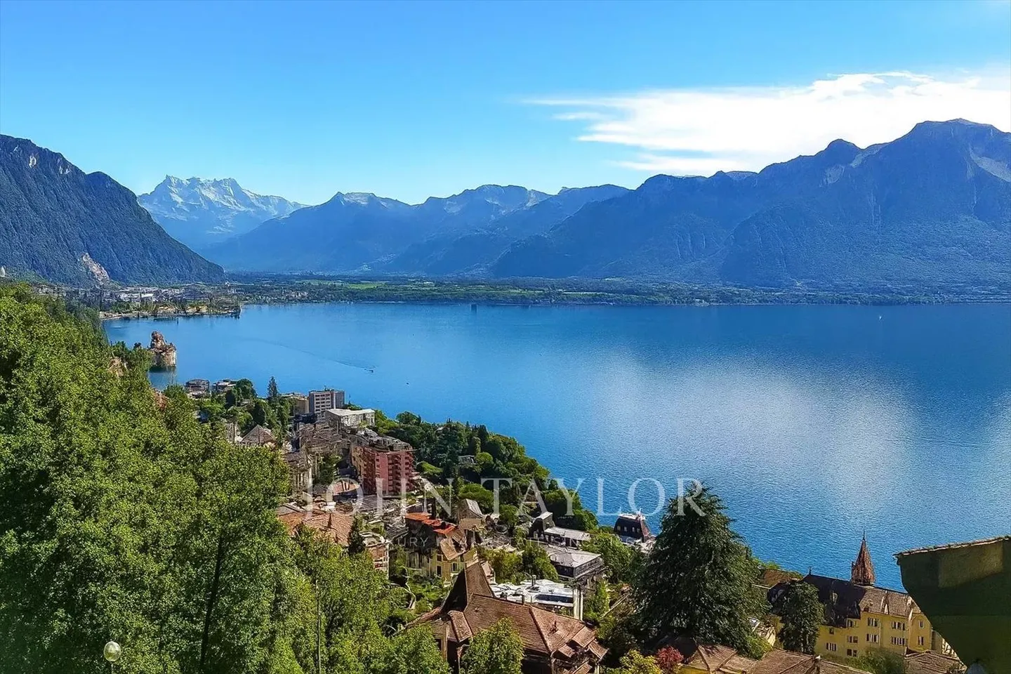 Il lusso di una vista mozzafiato - Foto 11 di 12