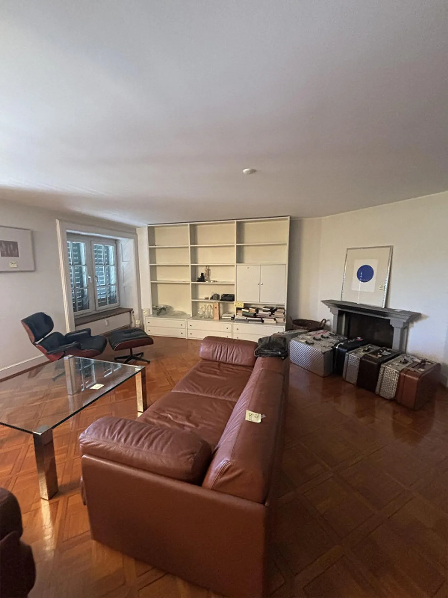 Stylish Living in the Heart of Zurich's Old Town - Photo 3 of 11