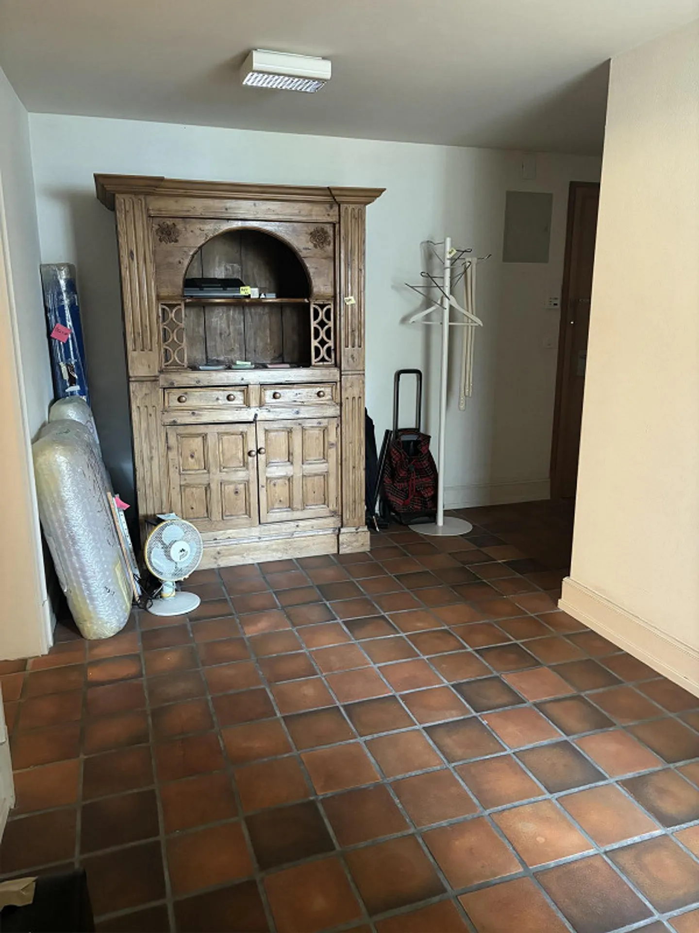 Stylish Living in the Heart of Zurich's Old Town - Photo 7 of 11