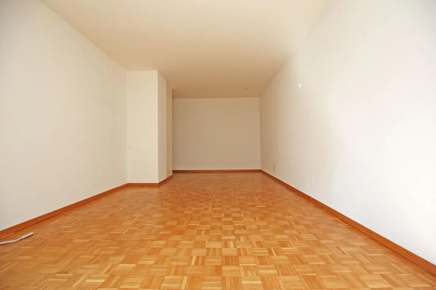 Partially renovated 3.5-room apartment on the 1st floor in Niederscherli - Photo 6 of 7