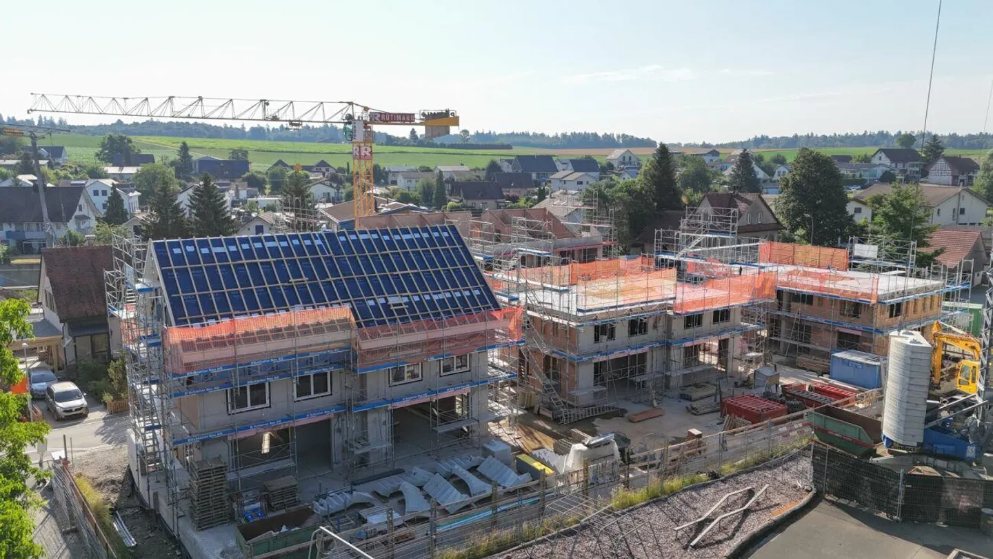 Familienfreundliches Neubau-Einfamilienhaus mit Garten - Foto 3 von 14