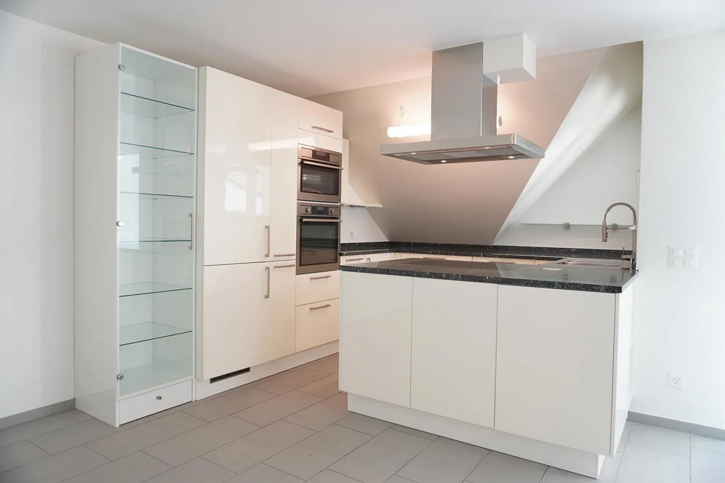 Appartamento Duplex 5.5 stanze all'ultimo piano - Foto 1 di 22
