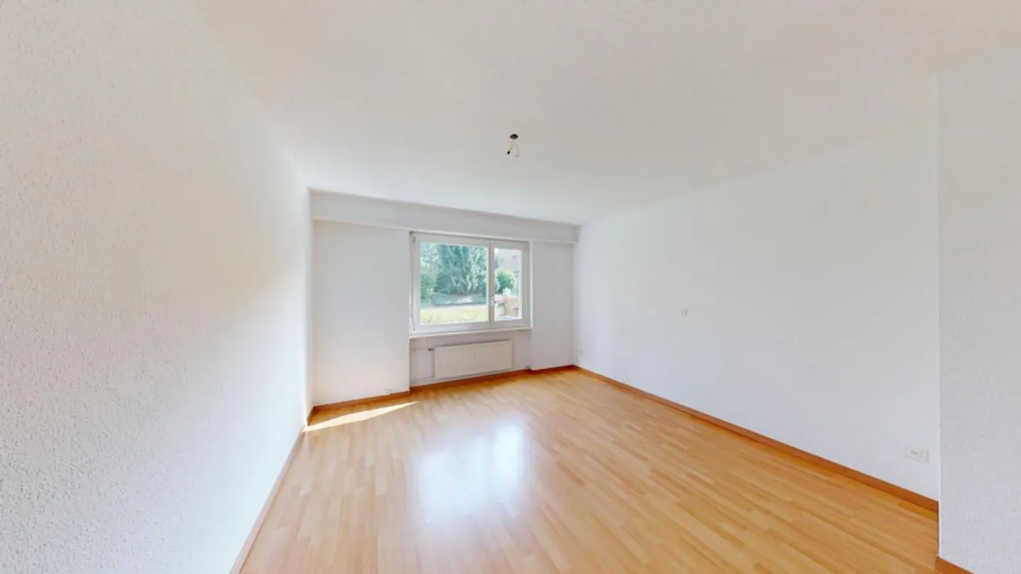 Vie tranquille près du lac et de la ville - Photo 7 sur 10