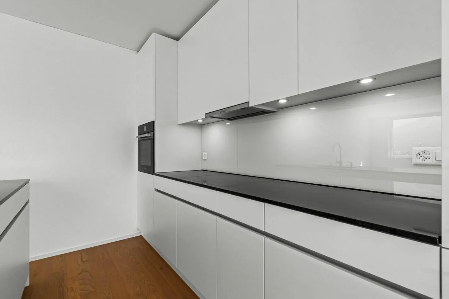 Residence Alla Rocca - App. 6 Second Floor - 3.5 Rooms - Photo 6 of 17