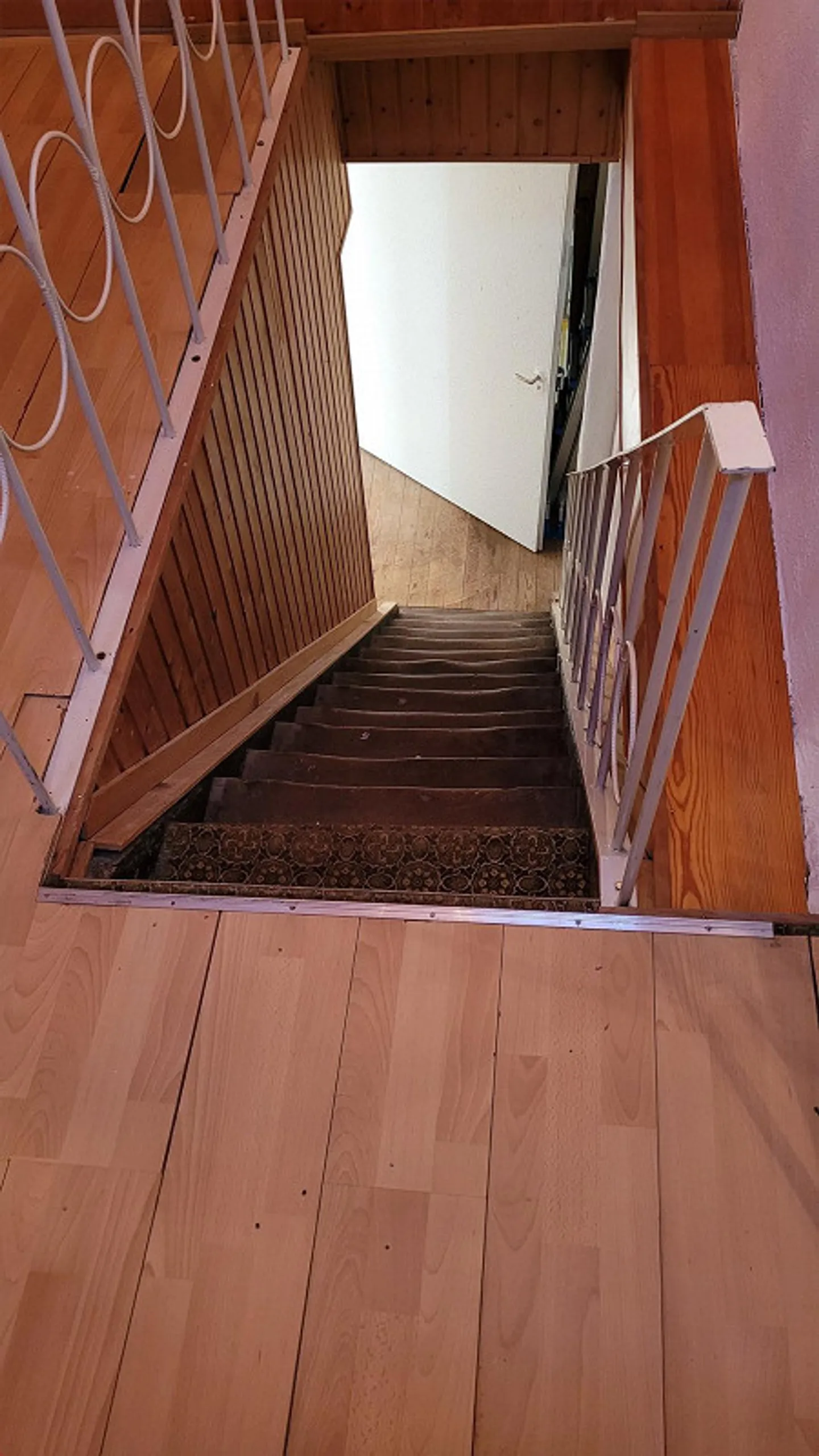 Appartement 2 1/2 Z-ancien sous un toit douillet - Photo 12 sur 13