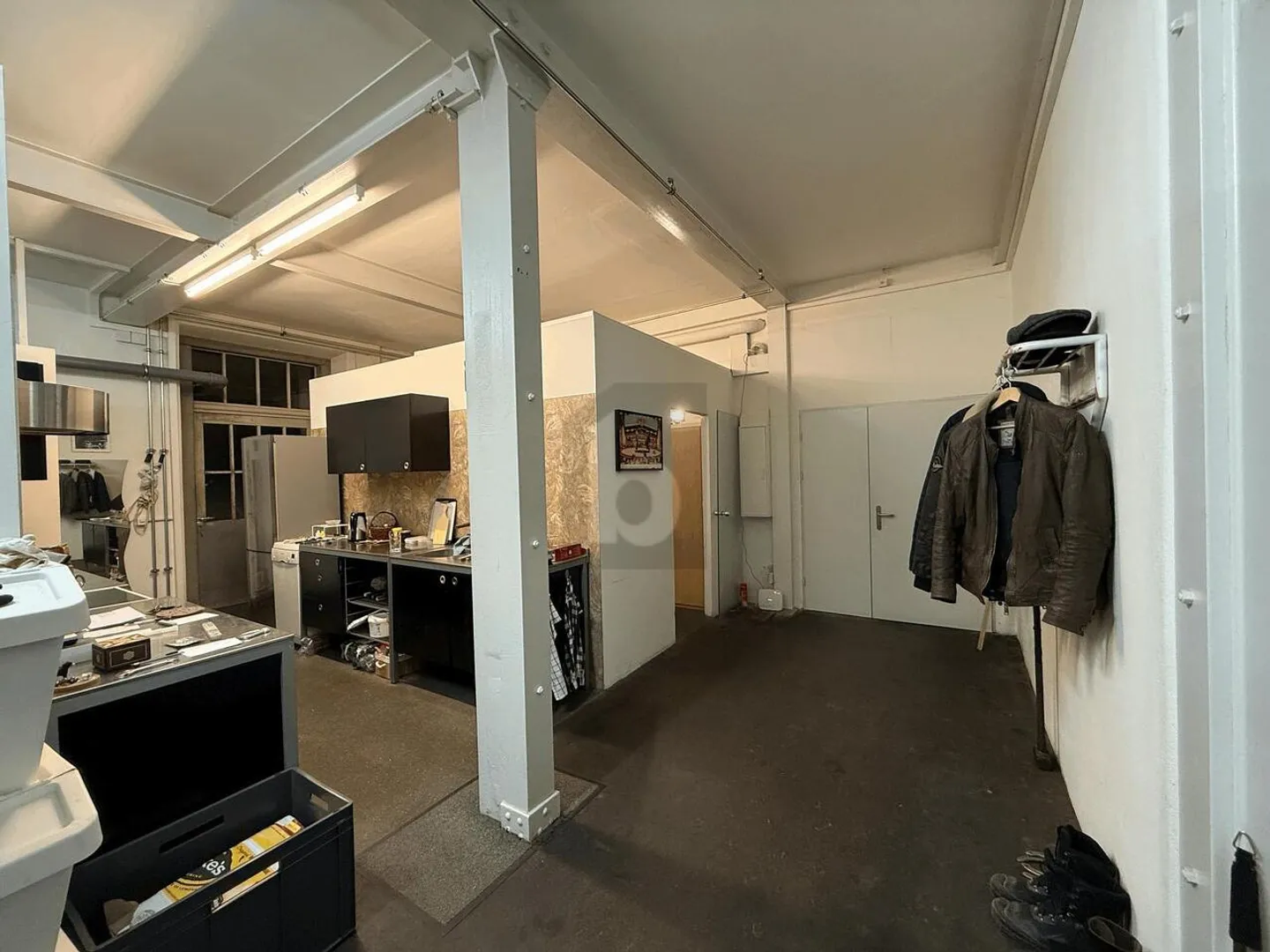 INDUSTRIAL STYLE WITH HIGH CEILINGS! - Photo 3 of 6