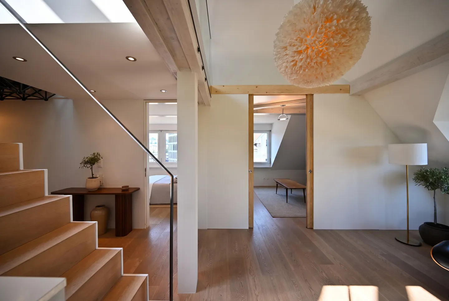 LUXURIOUS DESIGNER APARTMENT WITH PANORAMIC ROOF TERRACE AND AIR CONDITIONING - Photo 8 of 14