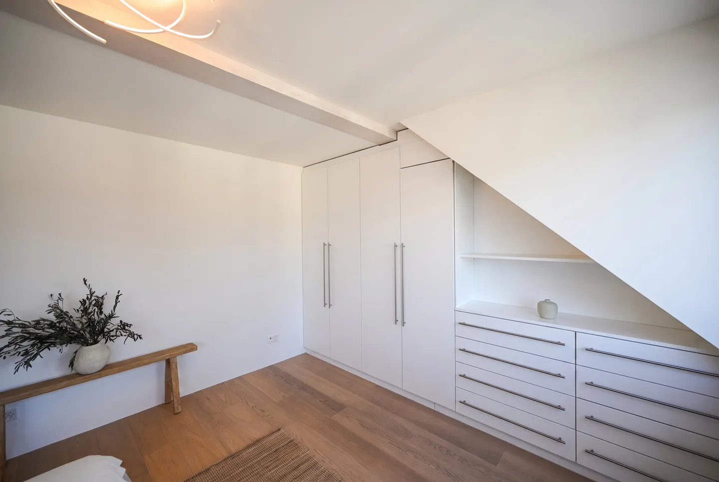 LUXURIOUS DESIGNER APARTMENT WITH PANORAMIC ROOF TERRACE AND AIR CONDITIONING - Photo 12 of 14