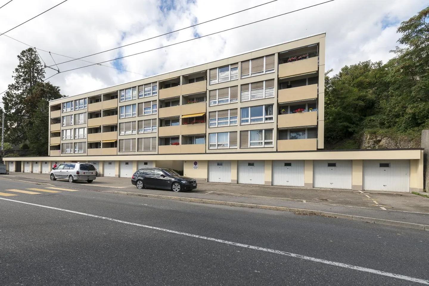 For rent outdoor parking space - Photo 1 of 1