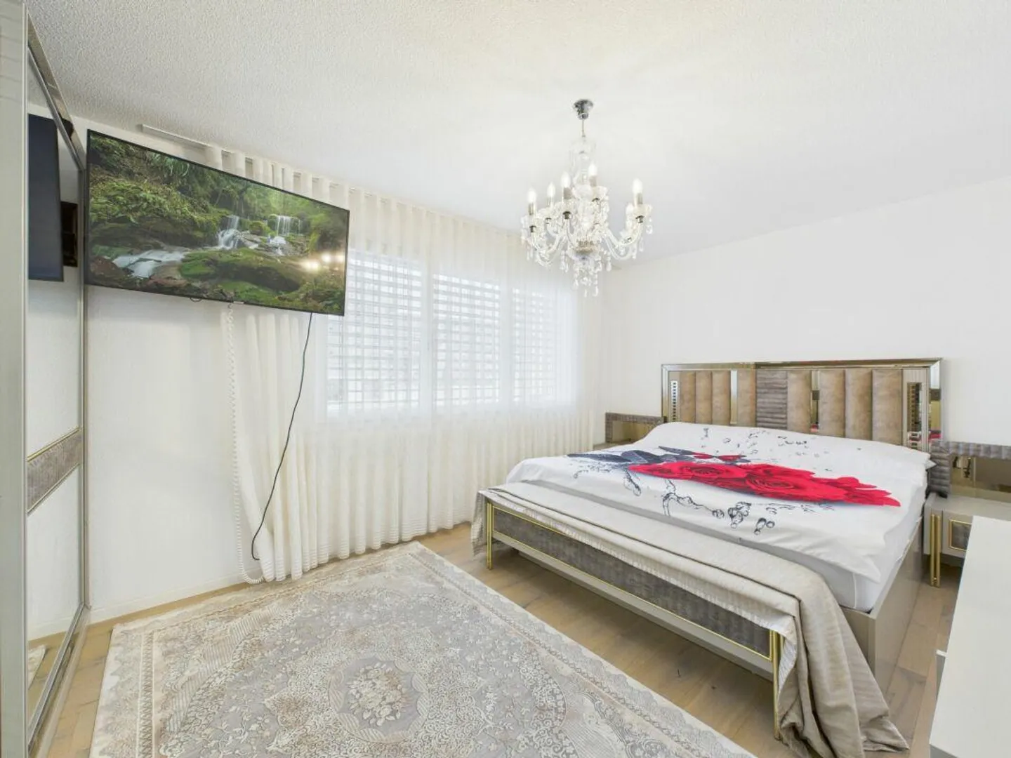 MODERN AN RUHIGER ZENTRALER LAGE - Foto 6 von 8