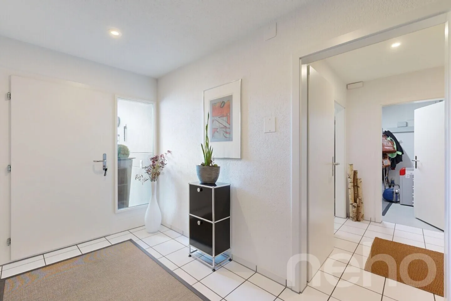 Maison jumelée lumineuse de 5,5 pièces en position élevée avec vue lointaine - Photo 10 sur 12