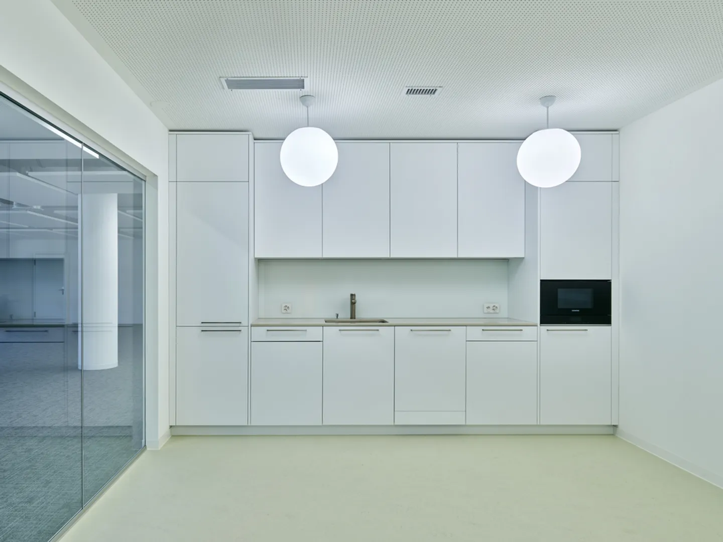 Bureaux entièrement développés dans la zone de Grosspeter - Photo 6 sur 11