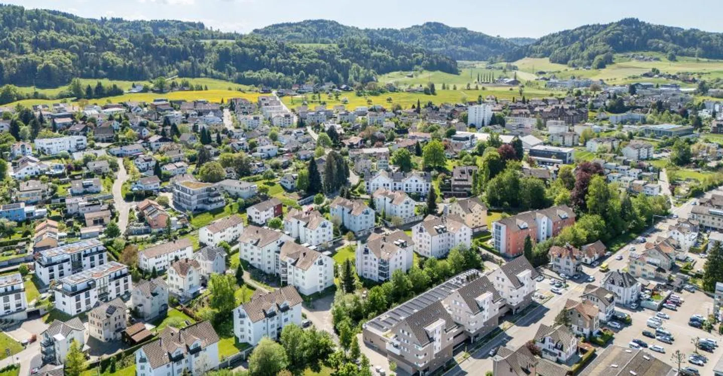 Plus de qualité de vie pour toute la famille - fraîchement rénové ! - Photo 2 sur 7
