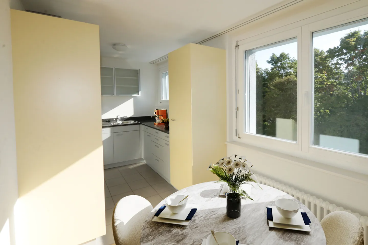 Helle Wohnung an Waldrandnähe - Foto 2 von 12