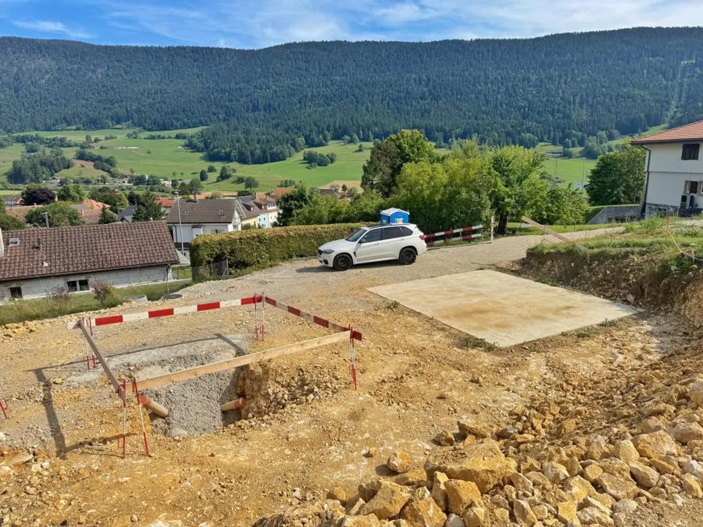BAUSTELLE IM GANGE! NOCH ZWEI VILLAS ZU ERWERBEN IM HERZEN EINER GRÜNEN OASE! - Foto 5 von 6