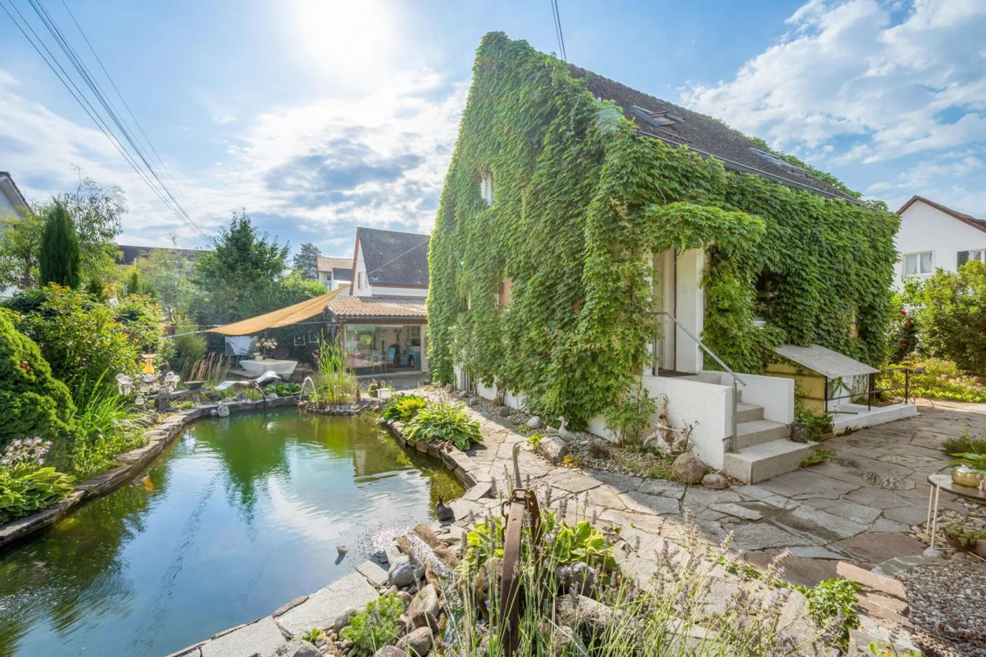 Detached single-family house in a preferred residential area of Rheinfelden - Photo 1 of 14
