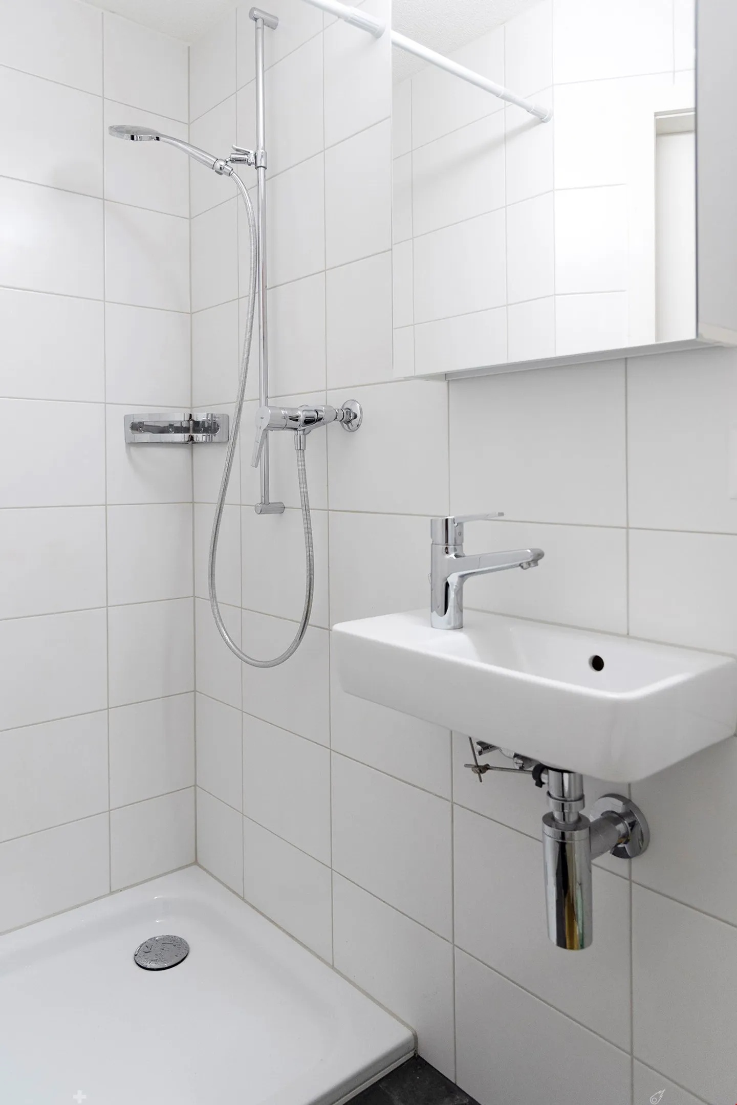 Do you want to live centrally? 1.5 room apartment, 2nd floor right - Photo 4 of 26