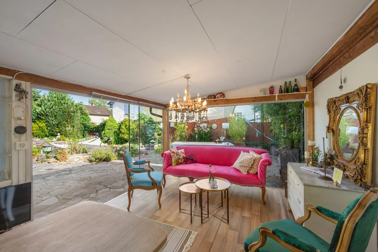 Detached single-family house in a preferred residential area of Rheinfelden - Photo 3 of 14