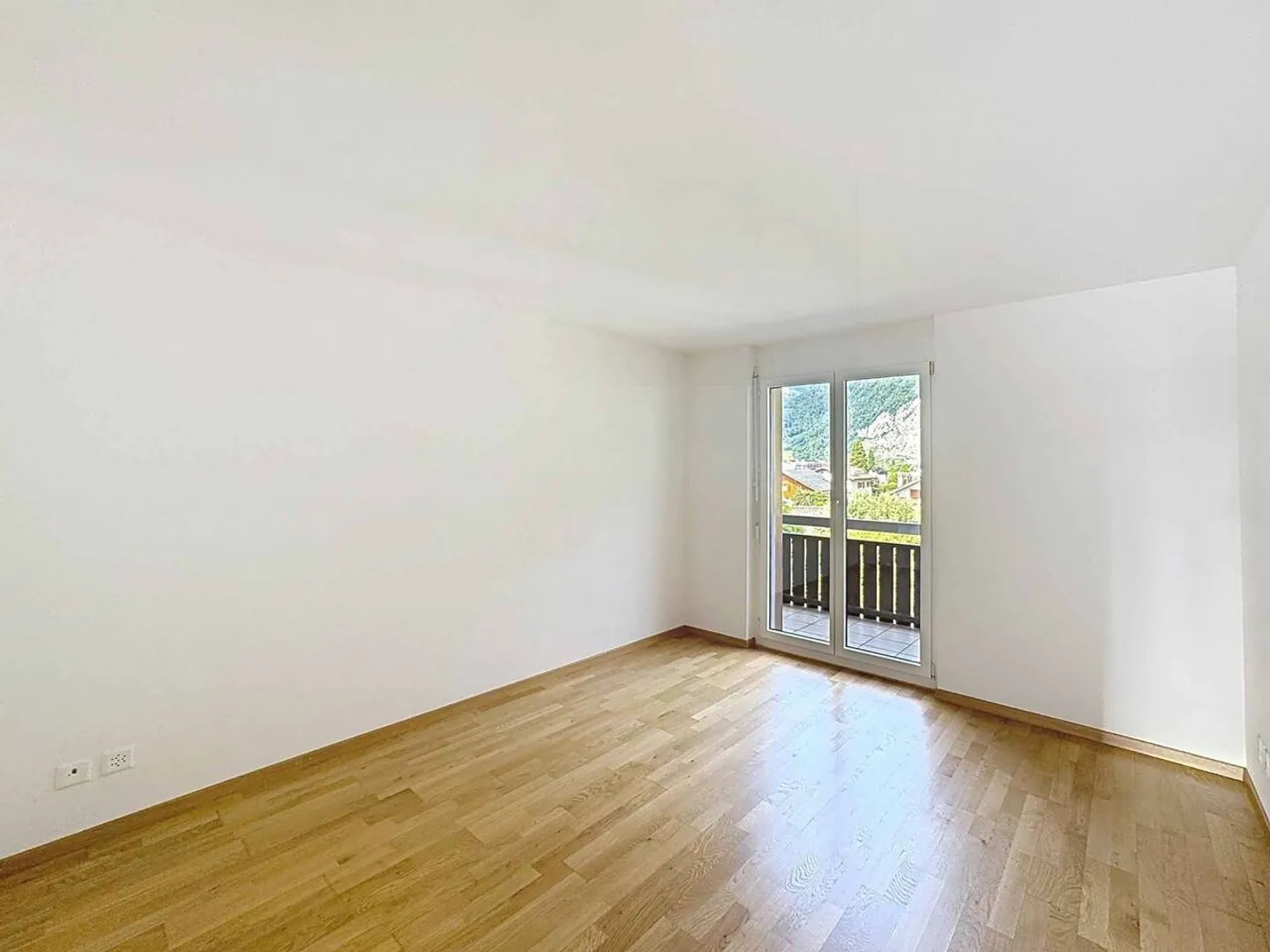 Grand 4.5 pièces de 137.7 m2 avec mezzanine et balcons couverts - Photo 5 sur 11