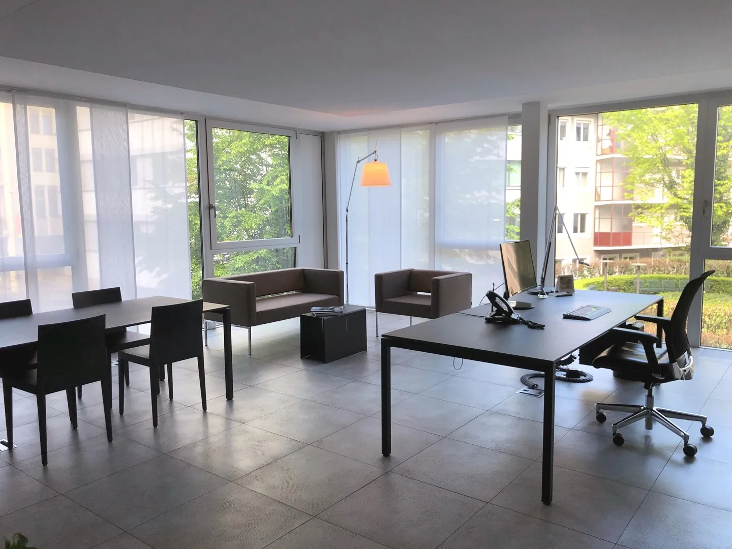 Spazio ufficio ampliato in una posizione attraente - Foto 3 di 9