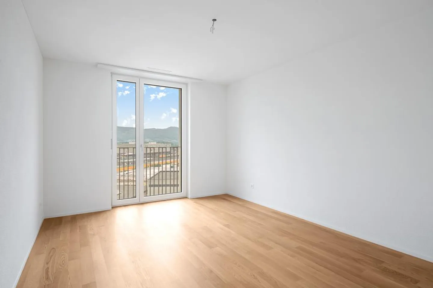 Charmante Wohnung im Aeschbach - Foto 3 von 8