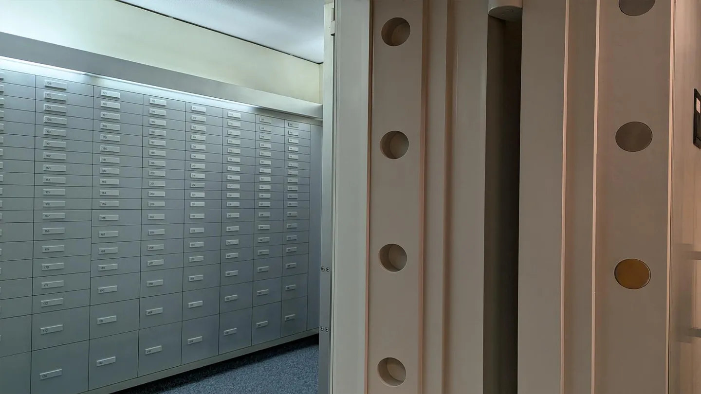 Versatile Commercial Property in Oberaargau - Purchase or Rent - Photo 2 of 2