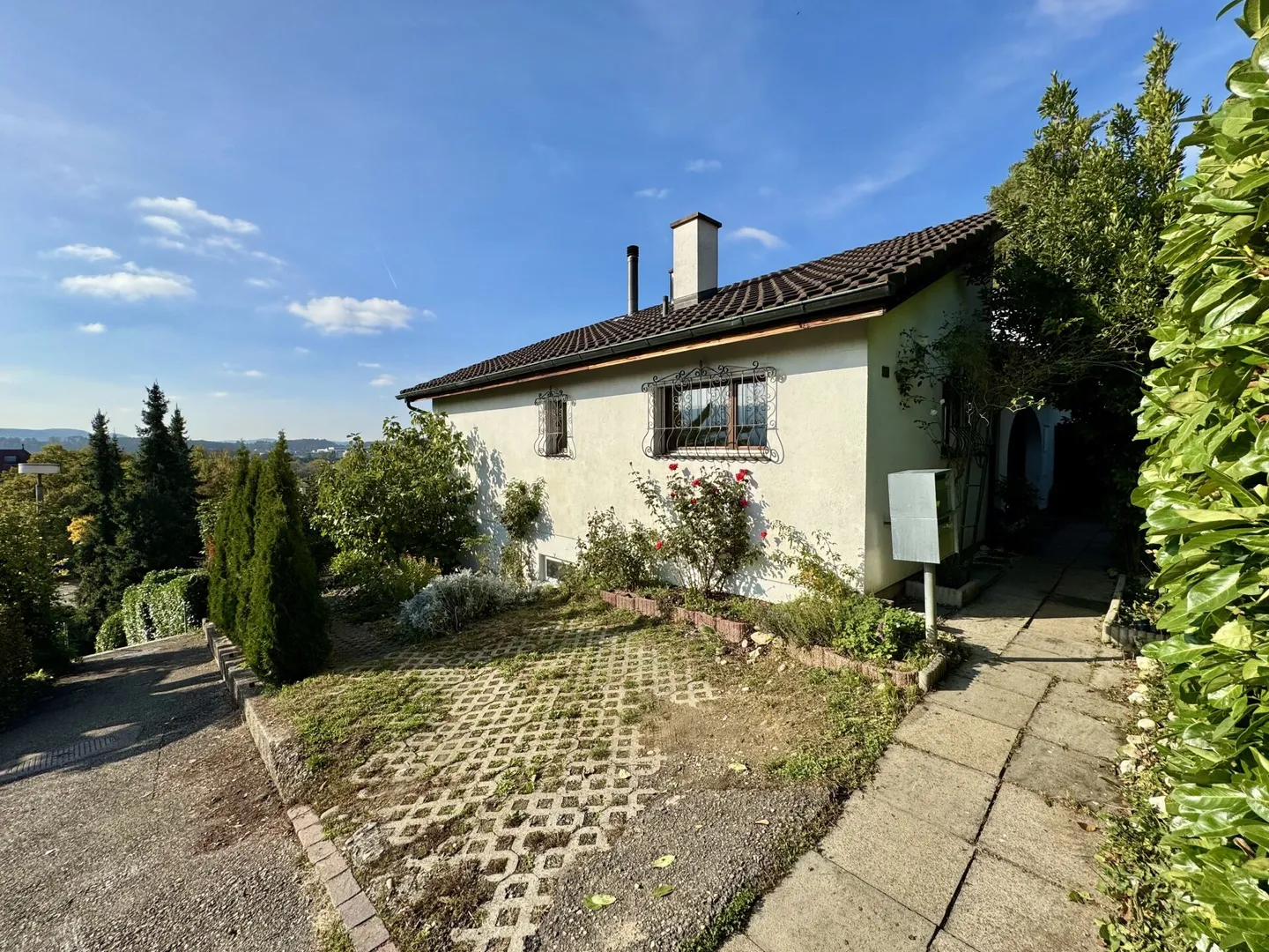 Traumhafte Aussicht & viel Platz - Ihr neues Zuhause in Dornach - Foto 3 von 13