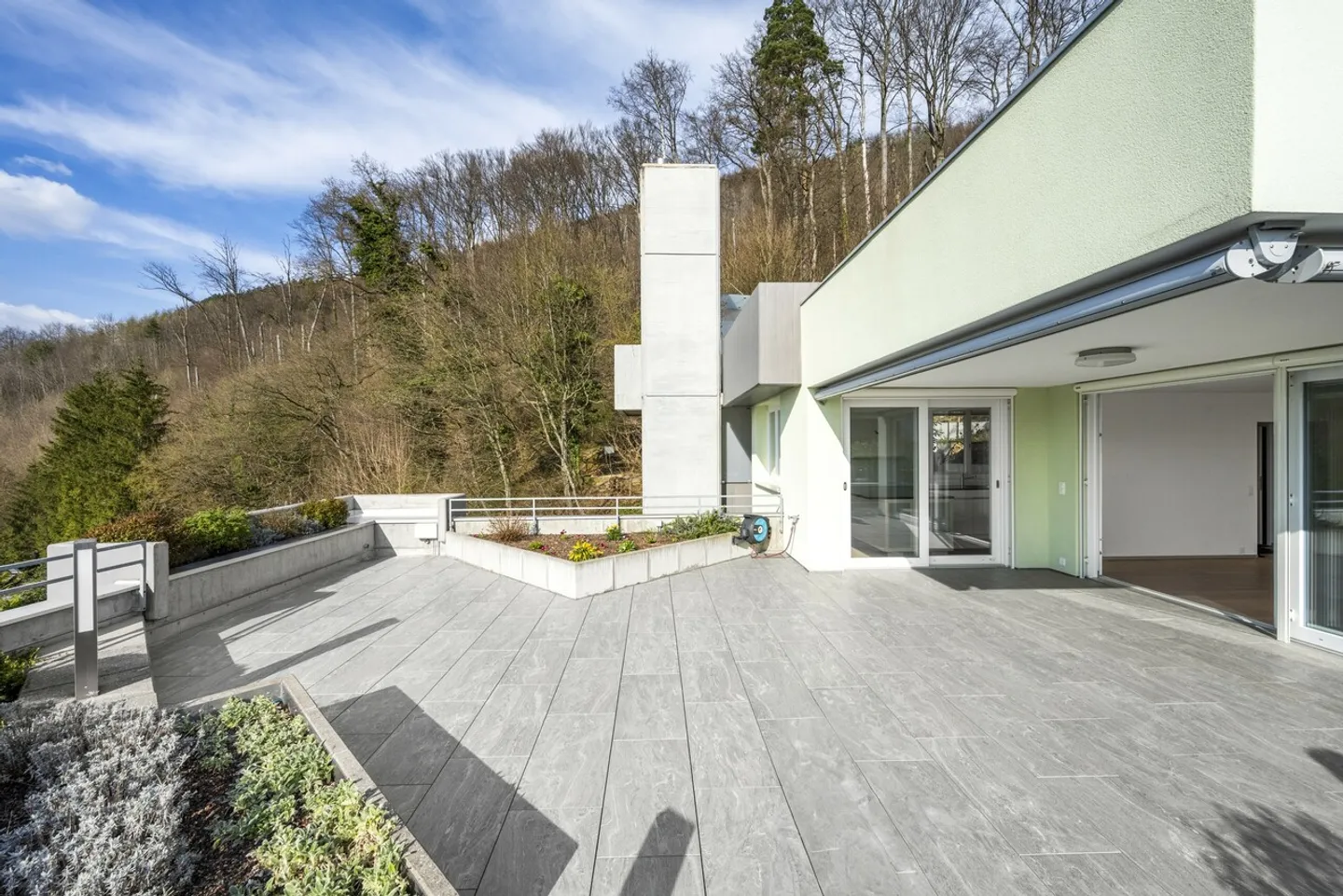 Wohnung kaufen - Foto 1 von 16