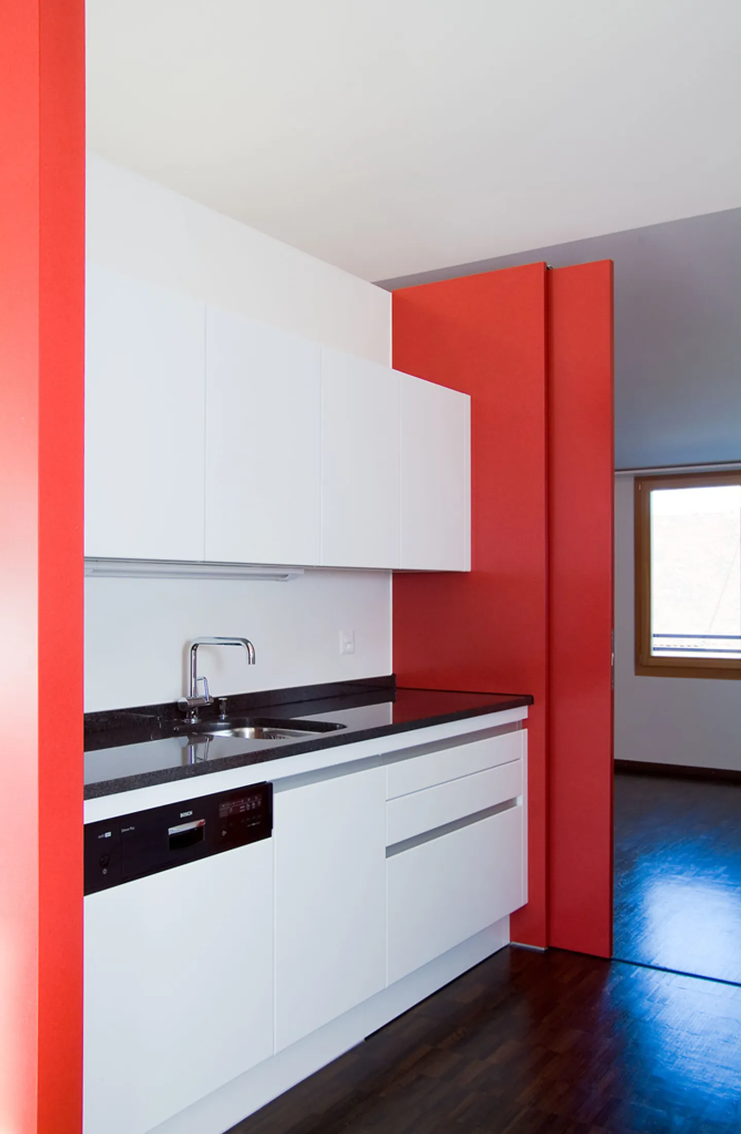Appartement extravagant près de la gare SBB ! - Photo 3 sur 10