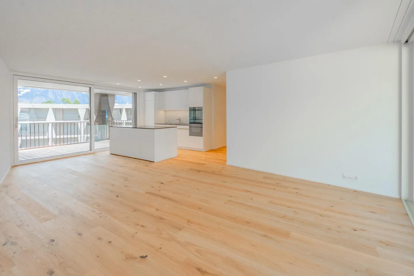 Modernes Apartment im Lindenpark - Foto 1 von 13