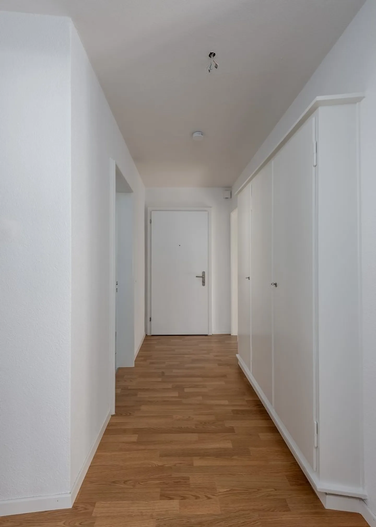 Idyllic apartment with large garden seating area - Photo 9 of 9