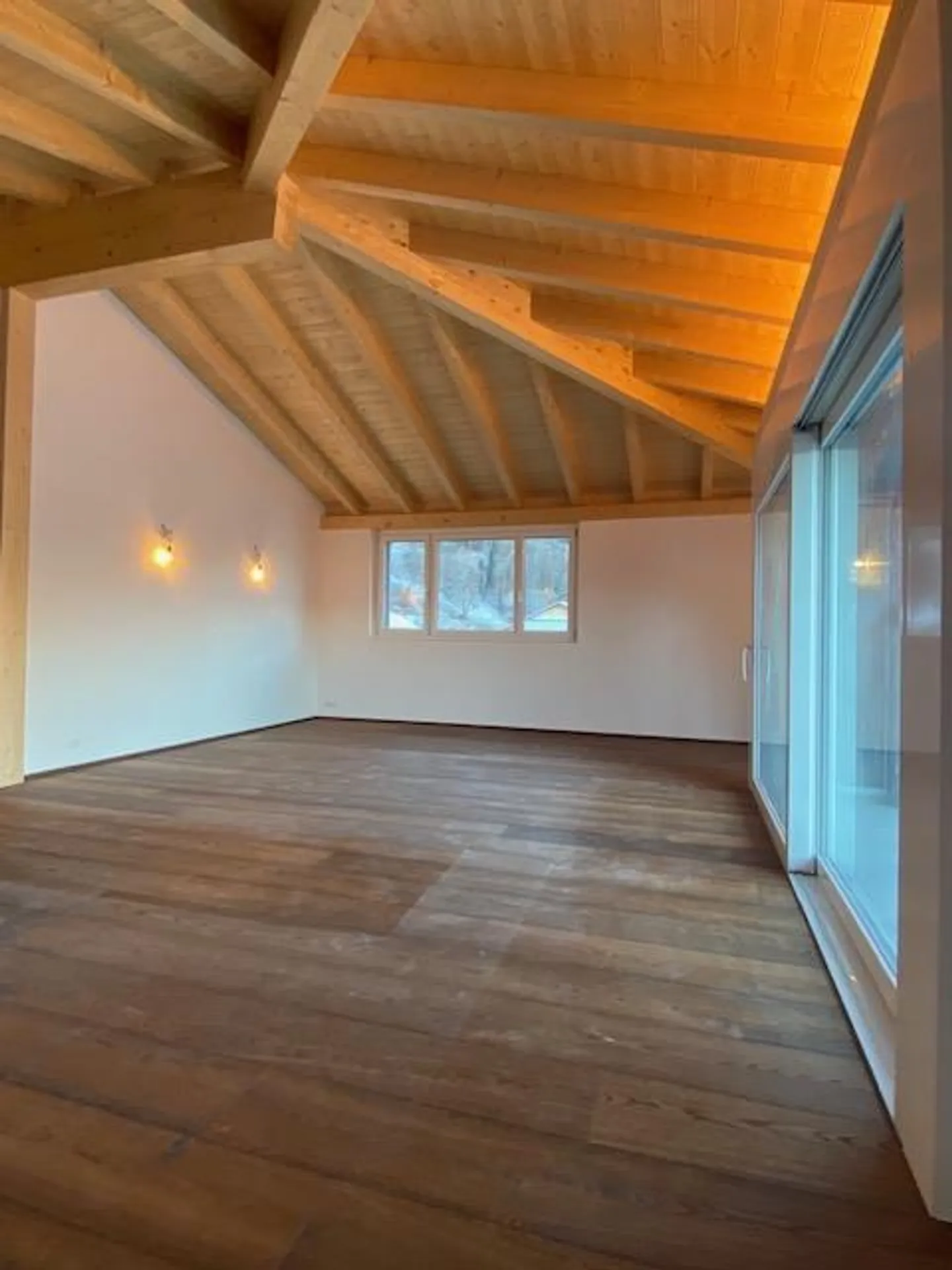 Neubauwohnung mit Weitsicht und Charakter – elegant & stilvoll - Foto 4 von 17