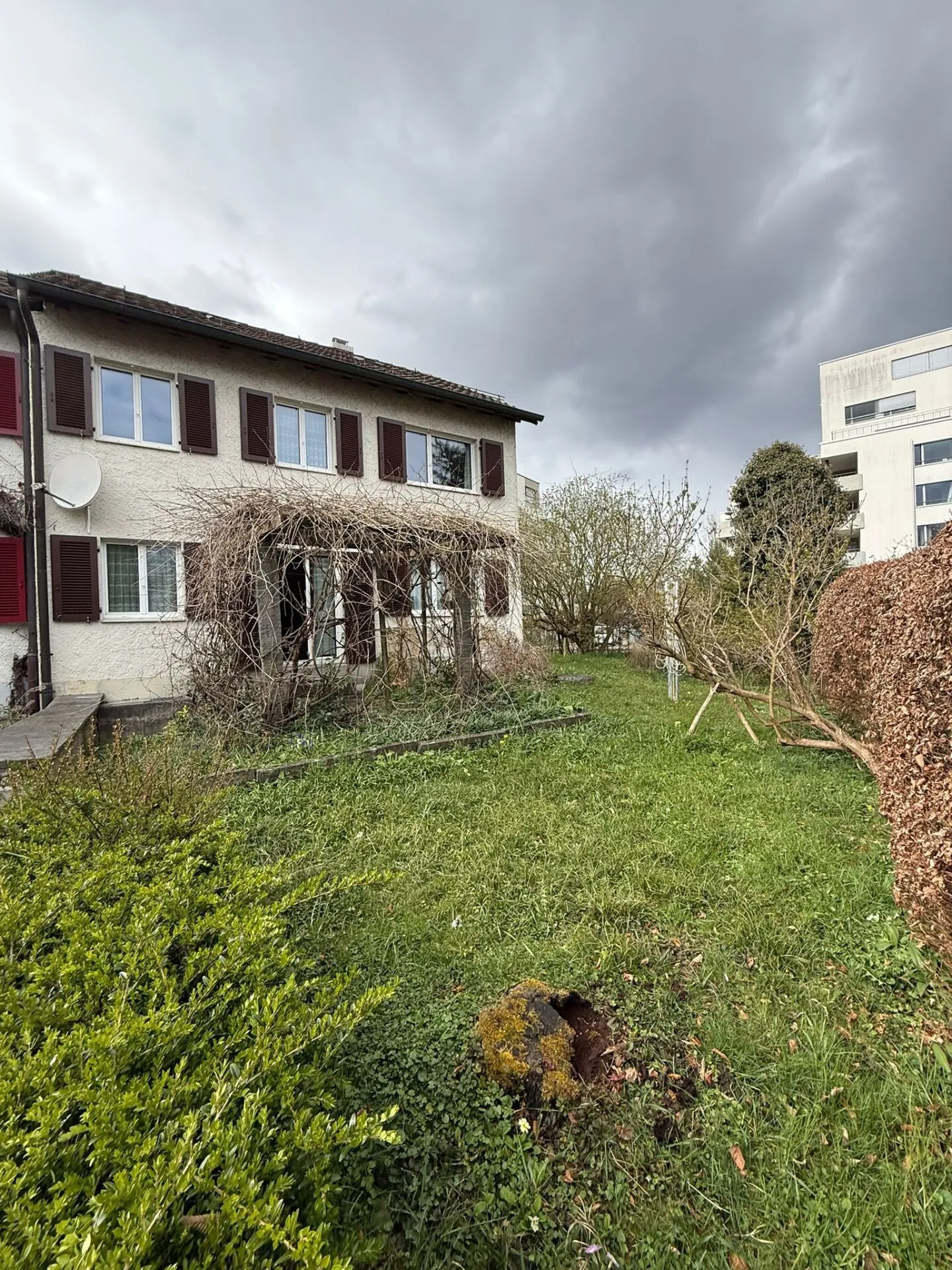 Charmantes Doppeleinfamilienhaus - Foto 1 von 5