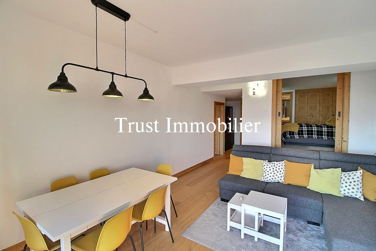 Schöne 3,5-Zimmer-Wohnung mit atemberaubendem Blick - Foto 6 von 14