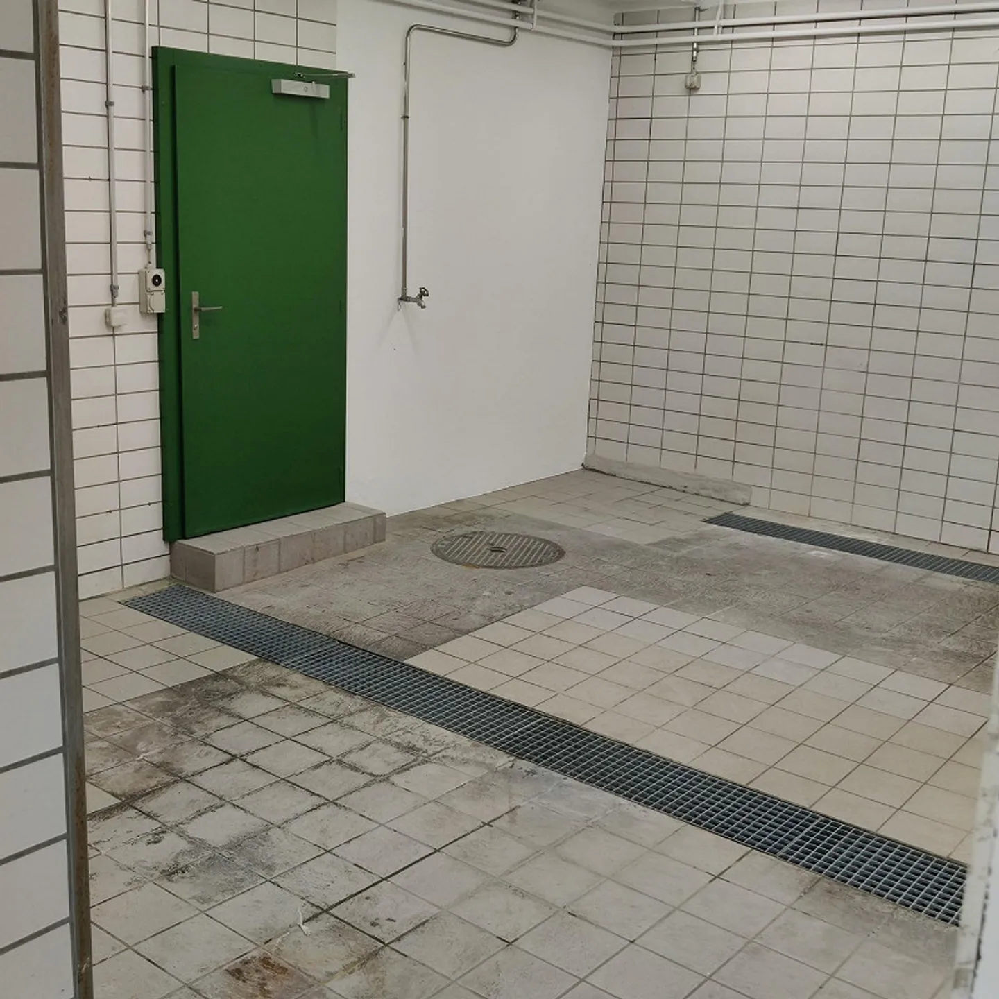 Storage - Hobby room in the basement - Possibility of a smaller workshop - Photo 7 of 9