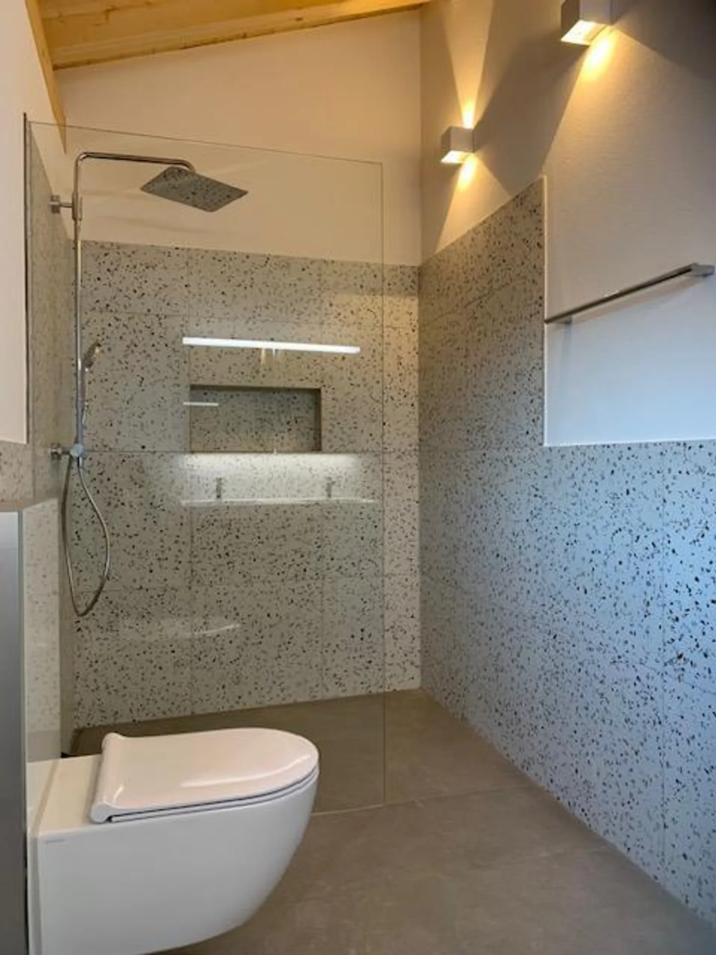 Neubauwohnung mit Weitsicht und Charakter – elegant & stilvoll - Foto 11 von 17