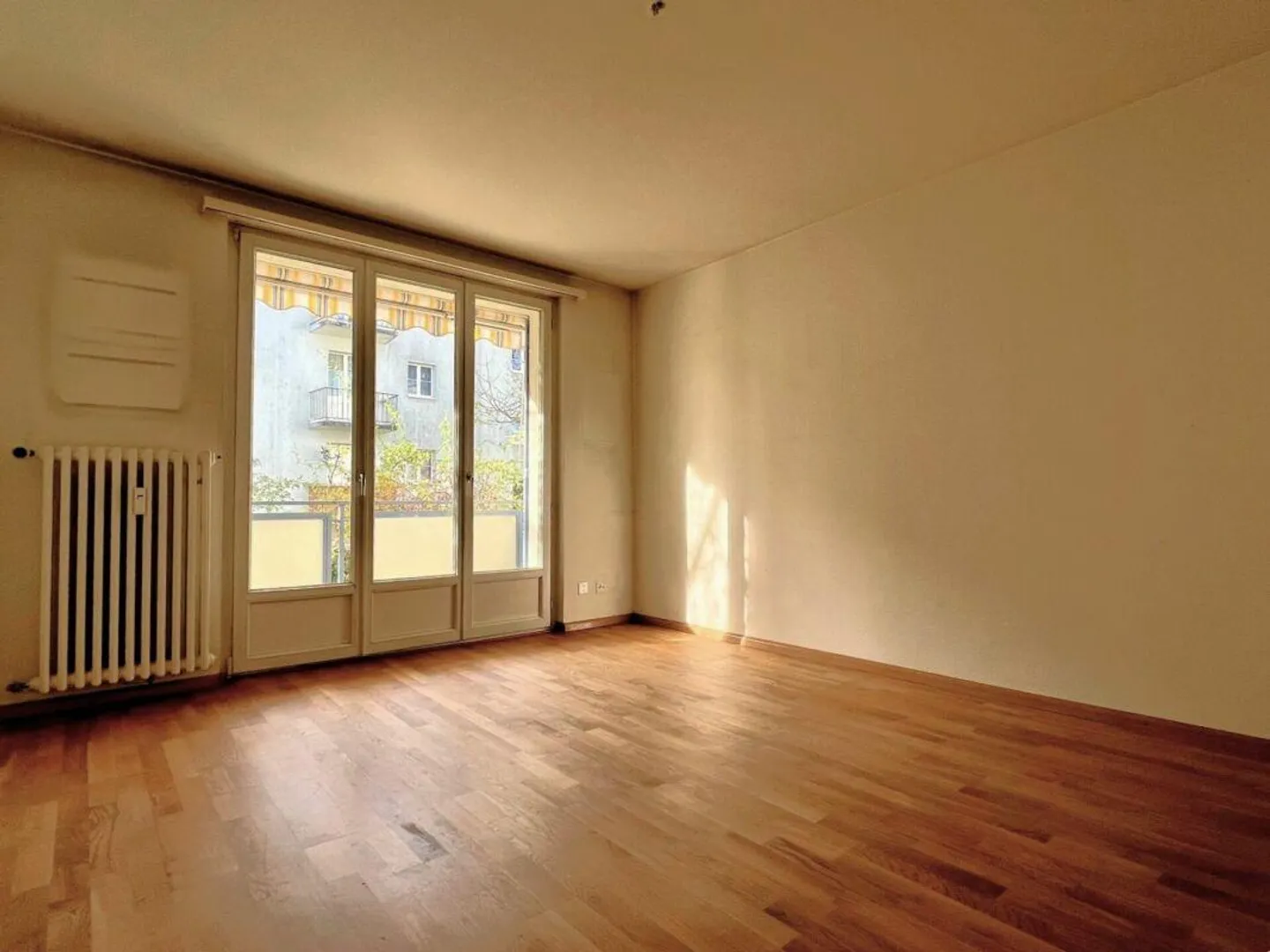 Charmante und heimelige 3 Z' Wohnung an zentraler Lage im Hochparterre - Foto 4 von 15