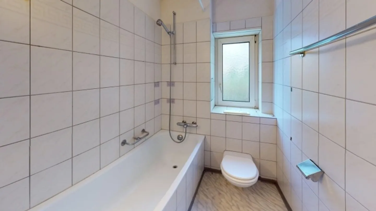 «Charmante 4-Zimmer-Wohnung in Zürich Seebach  befristet bis 31.03.2026» - Foto 3 von 7