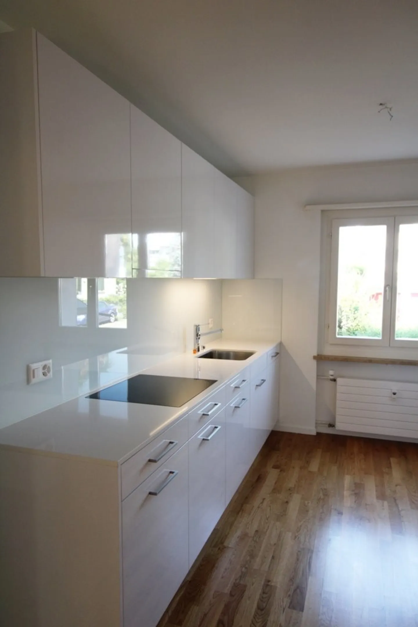 Moderne 3-Zimmer-Wohnung mit Balkon - Foto 3 von 7