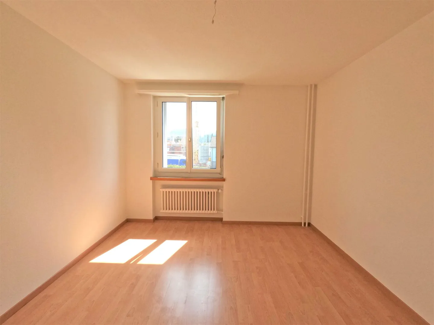 A Home to Arrive - Gossau! - Photo 6 of 10