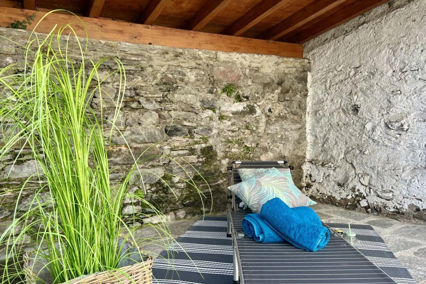 Charmantes Dorfhaus mit Garten und separatem Studio - Foto 23 von 30