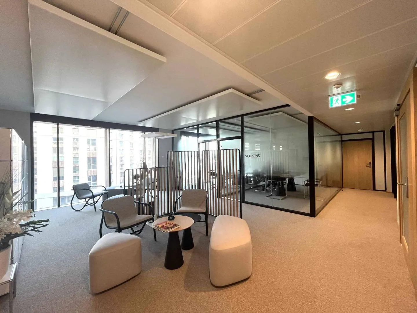 Bureaux modernes et lumineux 620 m² Bahnhof Lancy Bachet - Photo 1 sur 13