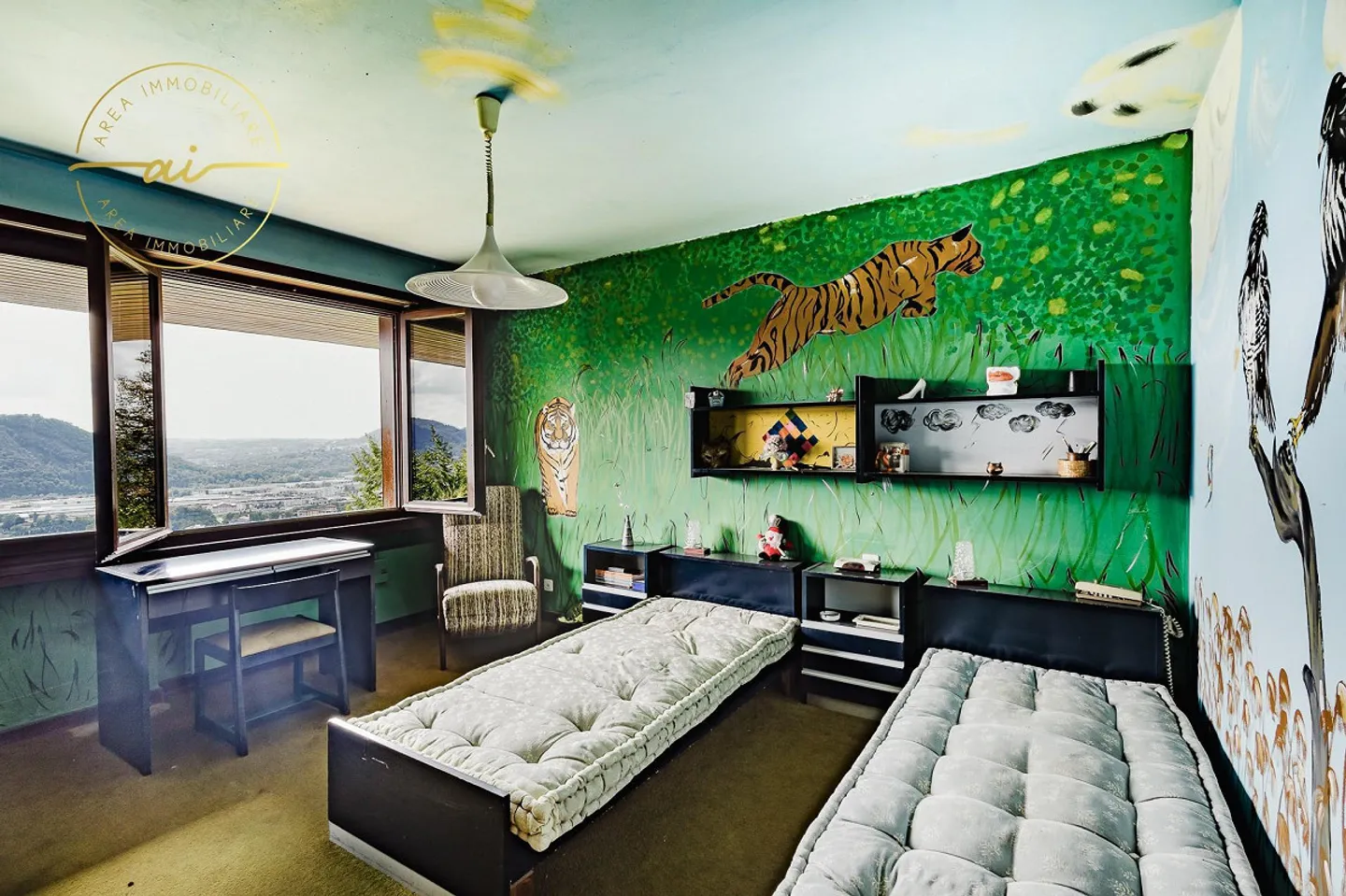 Prestigöse Villa mit Panoramablick in Morbio - Foto 12 von 13