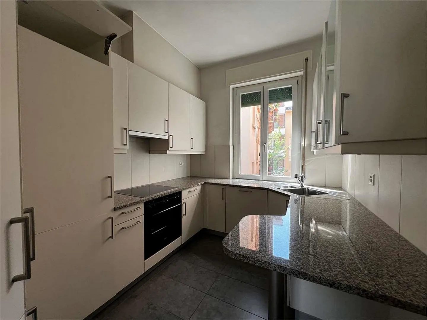 Réf. 2685 Paradiso 4.5 pièces avec vue sur le lac - Photo 4 sur 10