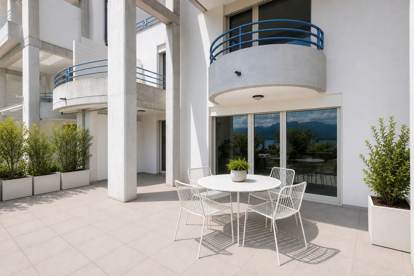 Gartengeschoss-Duplex mit Seeblick - Foto 4 von 12