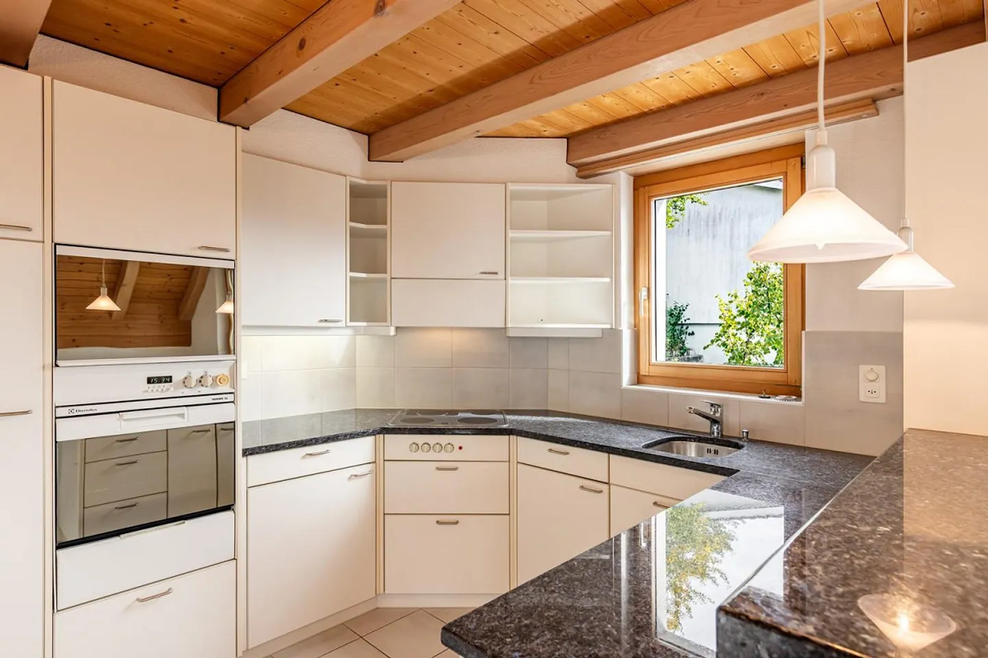 3.5 Room Attic Apartment with Gallery in Steffisburg (Thun) - Photo 6 of 13